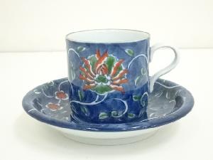 有田焼　源右衛門窯造　染錦唐花濃紋碗皿（カップソーサー）